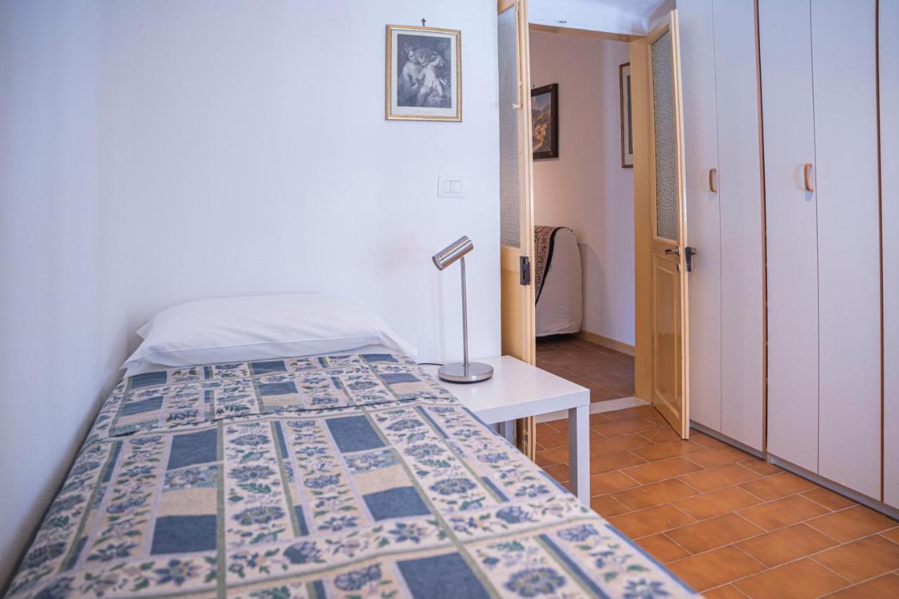 057 - Casa Portobello, Centrale A 50 Metri Dal Mare Сестрі-Леванте Екстер'єр фото